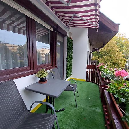 Summer House Emeleti Szoba Debrecen Buitenkant foto